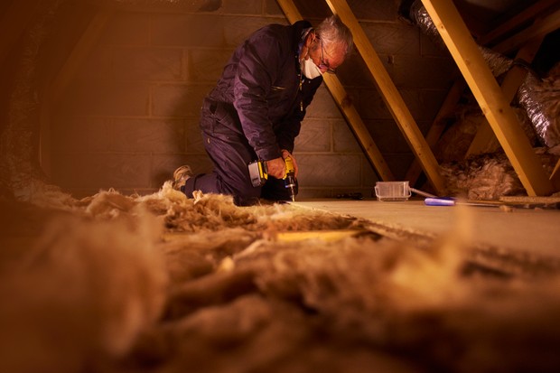 installing loft insulation