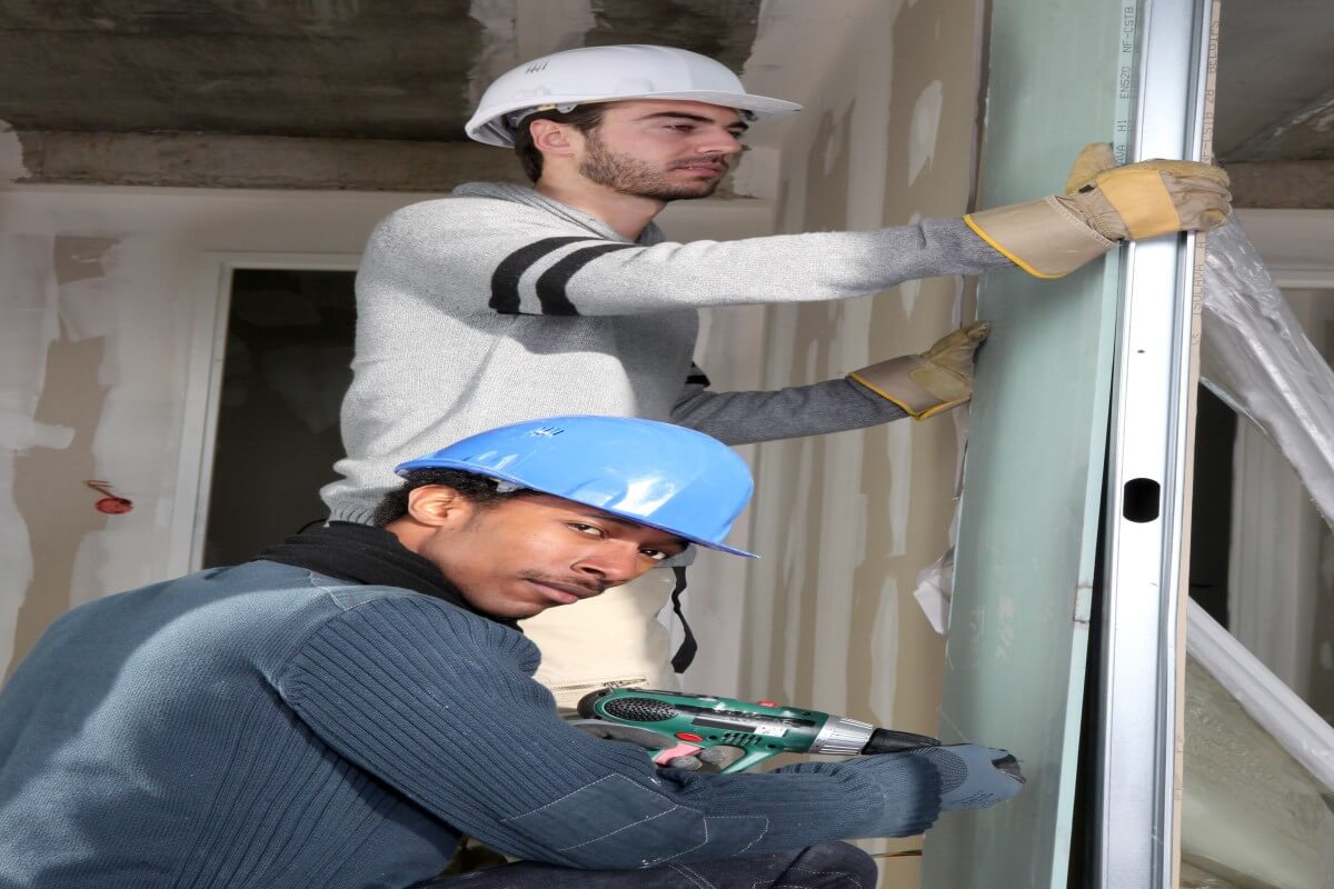 The Pros and Cons of Acoustic Plasterboard